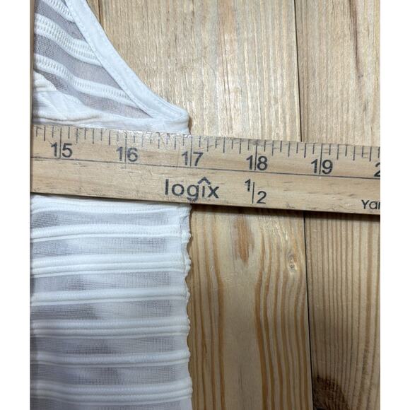 Express Petite Size S Sheer Ribbed White Top Blouse Women Modern Stylish Back - Picture 5 of 6